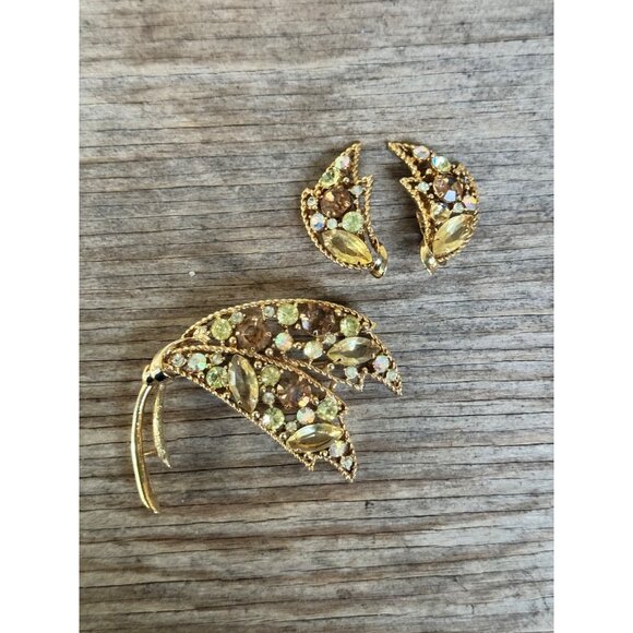 Emmons BOpen Back Rhinestone Lily Flower Brooch Pin Earrings Demi parure - Picture 3 of 10